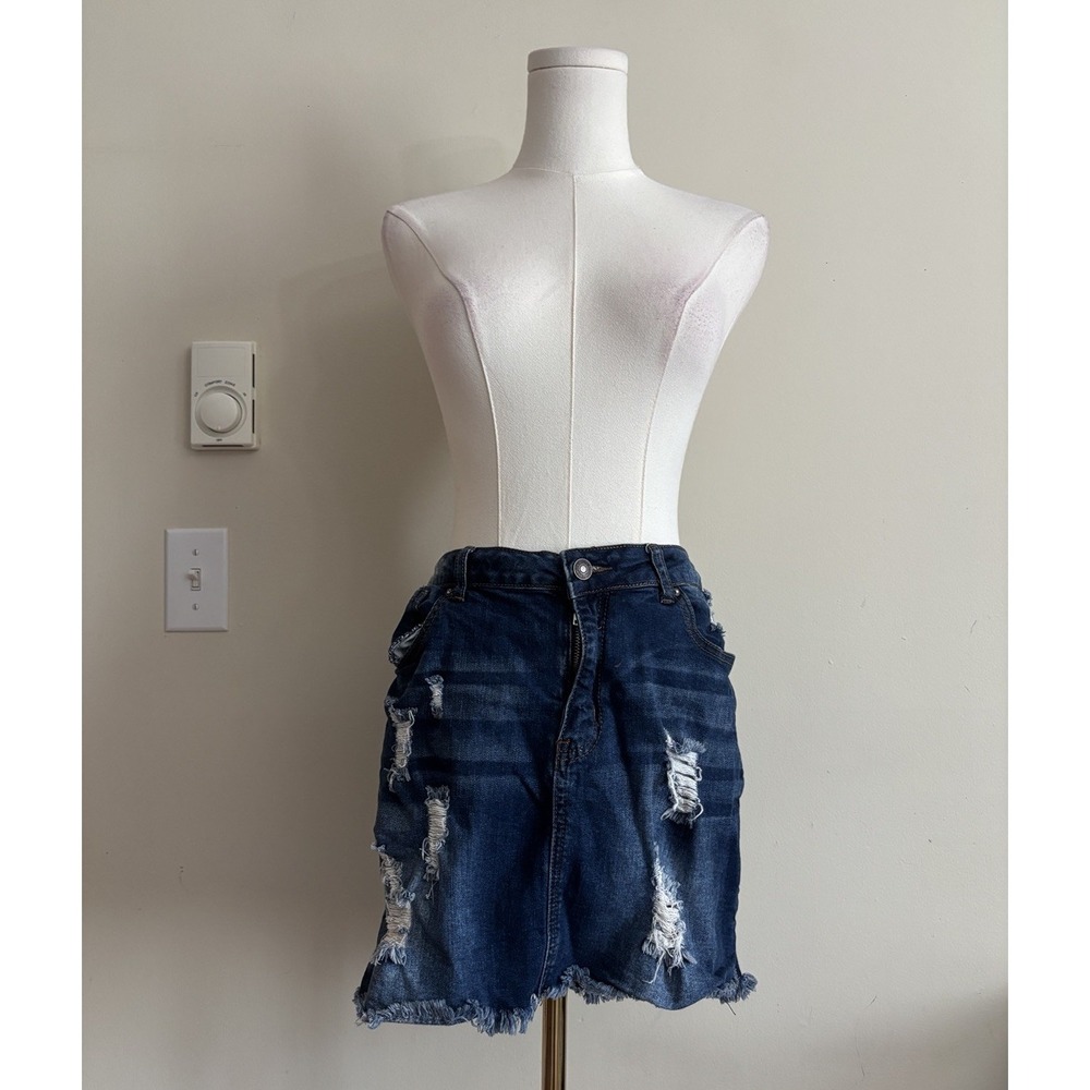 Forever 21 Womens Large Denim Mini Skirt Distressed Grunge Festival Boho